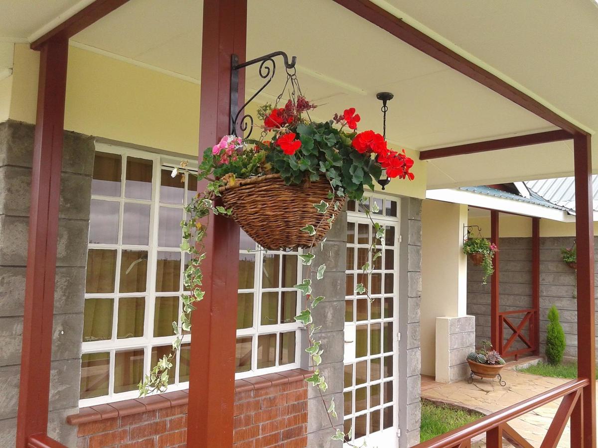 Tumaini Gardens Panzió Kajiado Kültér fotó