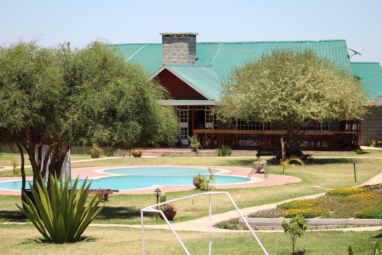 Tumaini Gardens Panzió Kajiado Kültér fotó